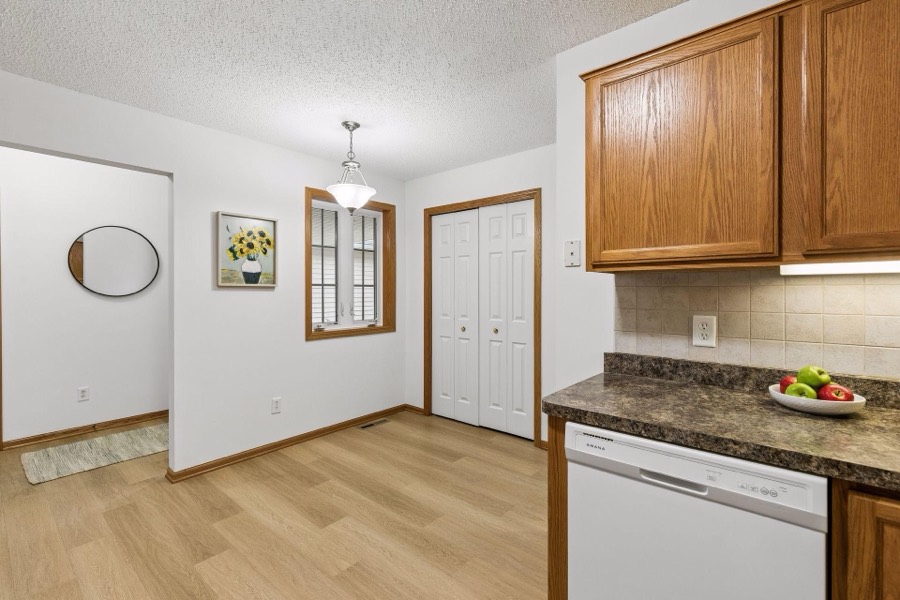 17478 Deerfield Drive SE, Prior Lake, MN photo 6