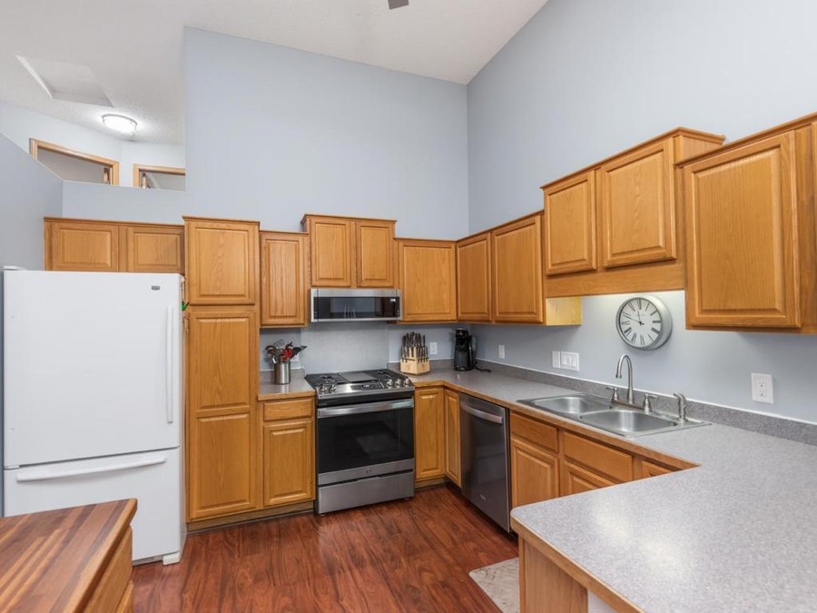 3410 Spring Glen Circle NW, Prior Lake, MN photo 11