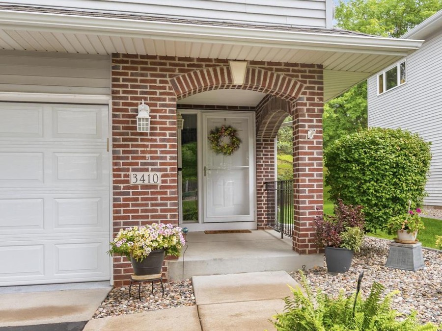 3410 Spring Glen Circle NW, Prior Lake, MN photo 4