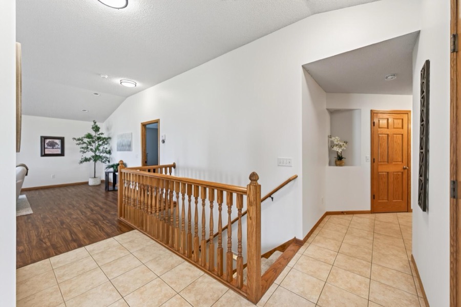 14943 Hillside Circle NW, Prior Lake, MN photo 15