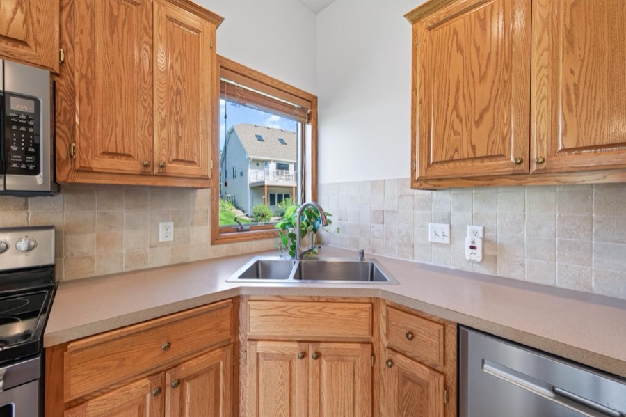 14943 Hillside Circle NW, Prior Lake, MN photo 6