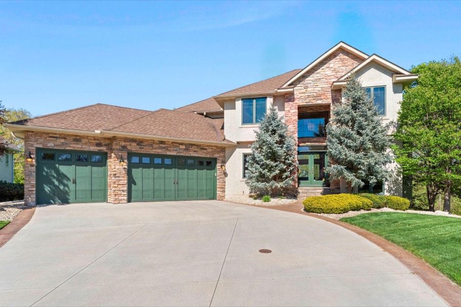 3360 Wood Duck Drive NW, Prior Lake, MN photo 2