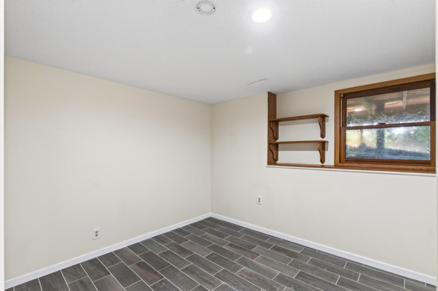 5795 Shannon Trail SE, Prior Lake, MN photo 28