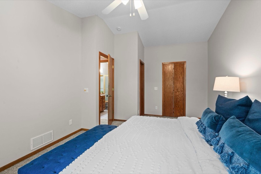 14231 Candlewood Lane NE, Prior Lake, MN photo 13