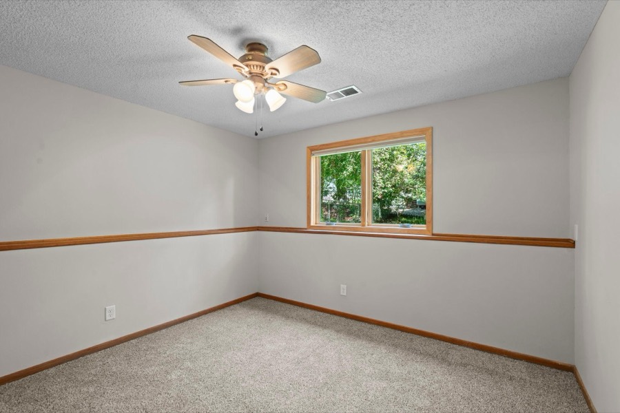 14231 Candlewood Lane NE, Prior Lake, MN photo 20