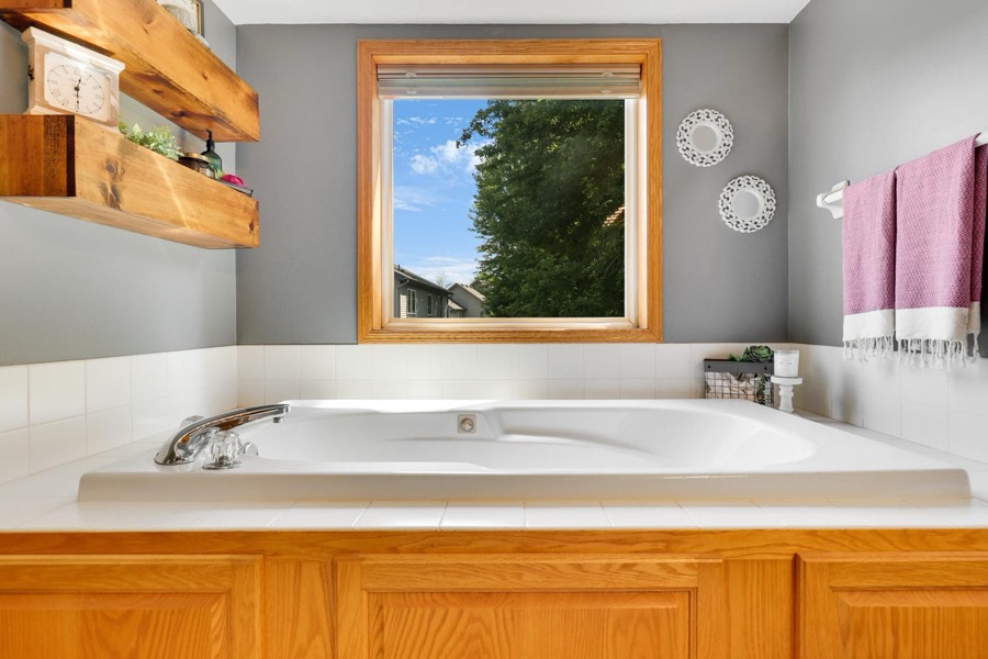 16715 Blind Lake Trail SE, Prior Lake, MN photo 32