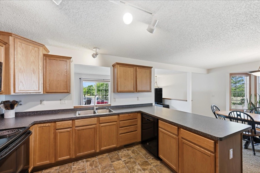 14109 Wilds Path NW, Prior Lake, MN photo 12
