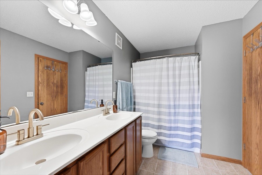 14109 Wilds Path NW, Prior Lake, MN photo 20