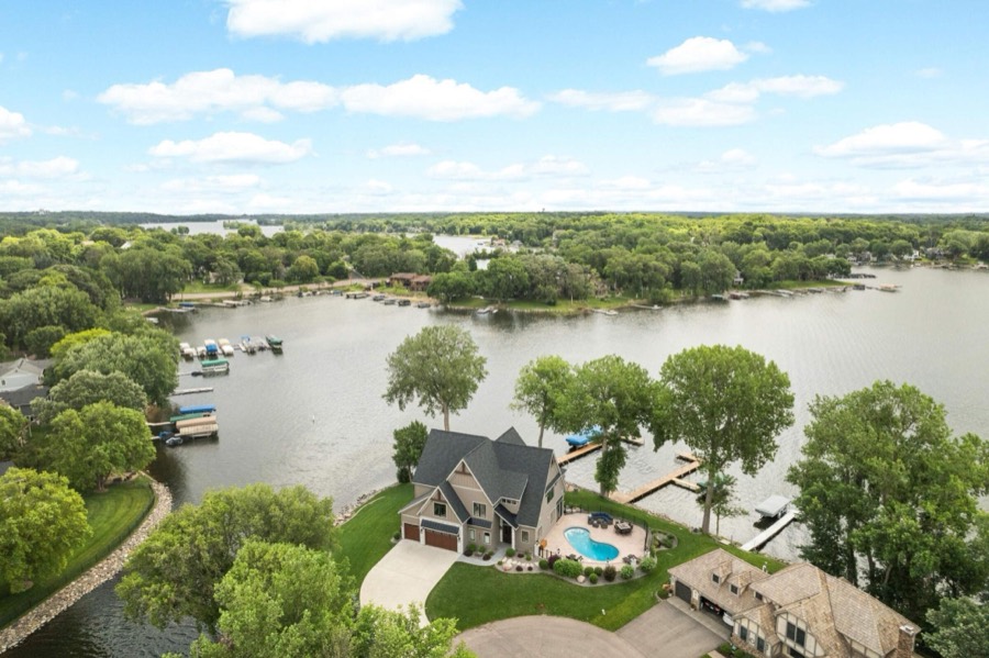 3877 Island View Circle NW, Prior Lake, MN photo 10