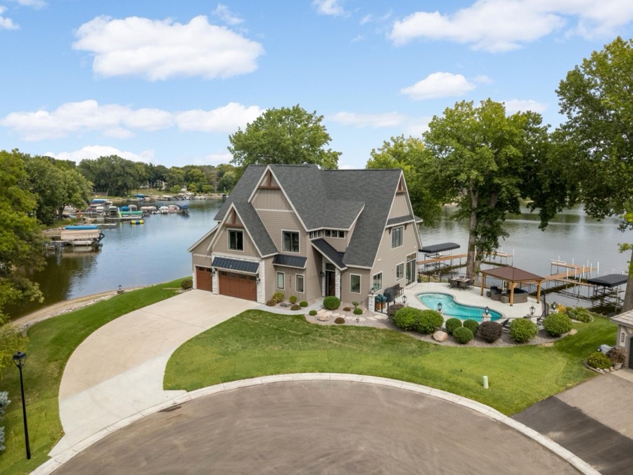3877 Island View Circle NW, Prior Lake, MN photo 11