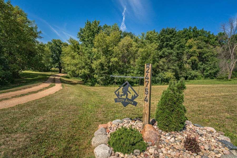 24754 Newport Avenue, Prior Lake, MN photo 43