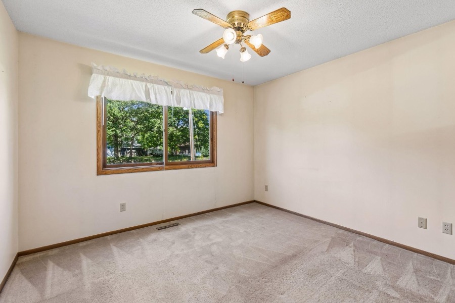17355 Sunset Trail SW, Prior Lake, MN photo 12