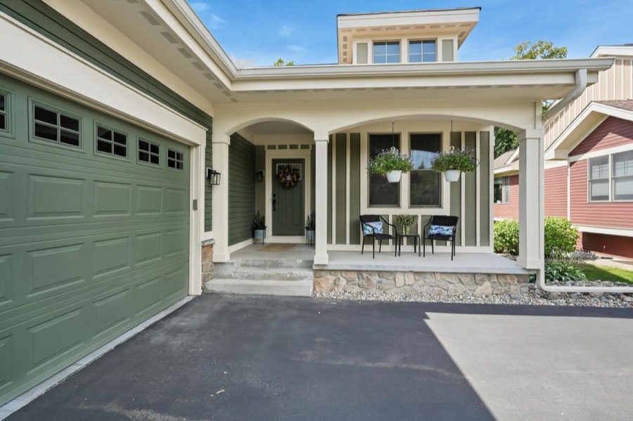 4033 Heritage Lane SE, Prior Lake, MN photo 1