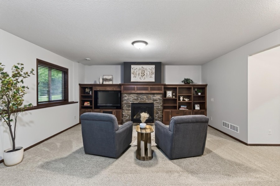 2637 Wilds Lane NW, Prior Lake, MN photo 14