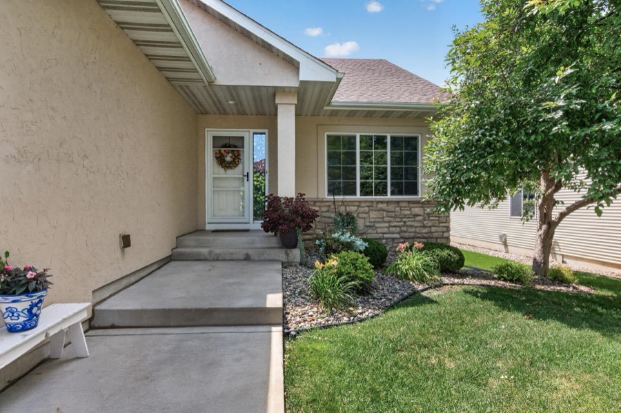 2637 Wilds Lane NW, Prior Lake, MN photo 4