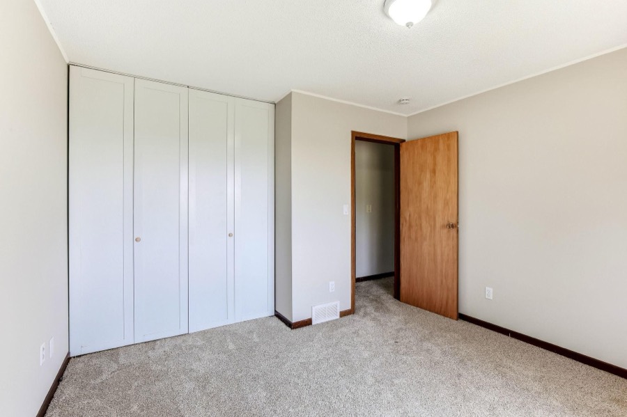 5512 Woodside Road SE, Prior Lake, MN photo 11