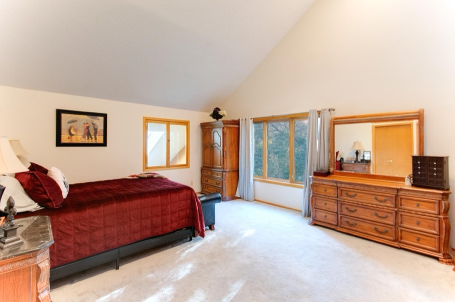 21770 Calmor Avenue, Prior Lake, MN photo 5