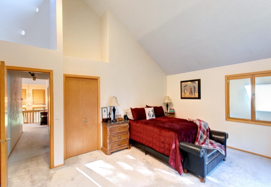 21770 Calmor Avenue, Prior Lake, MN photo 6