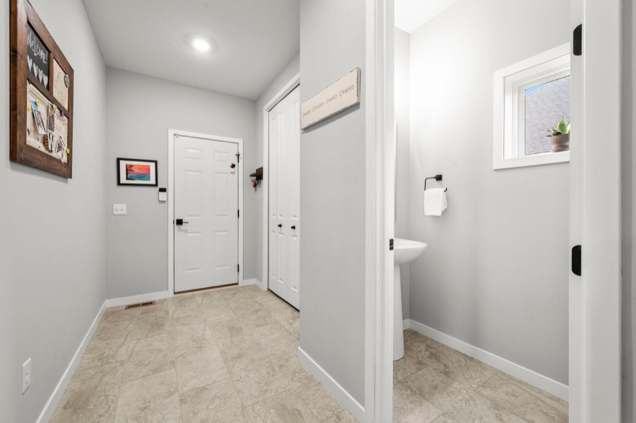 4852 Bennett Street SE, Prior Lake, MN photo 15