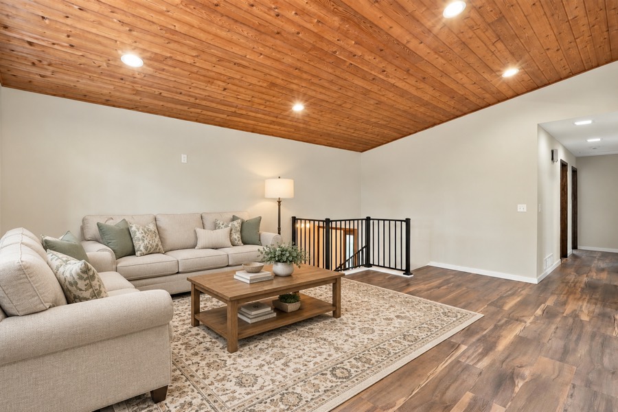 16980 Blind Lake Trail SE, Prior Lake, MN photo 5