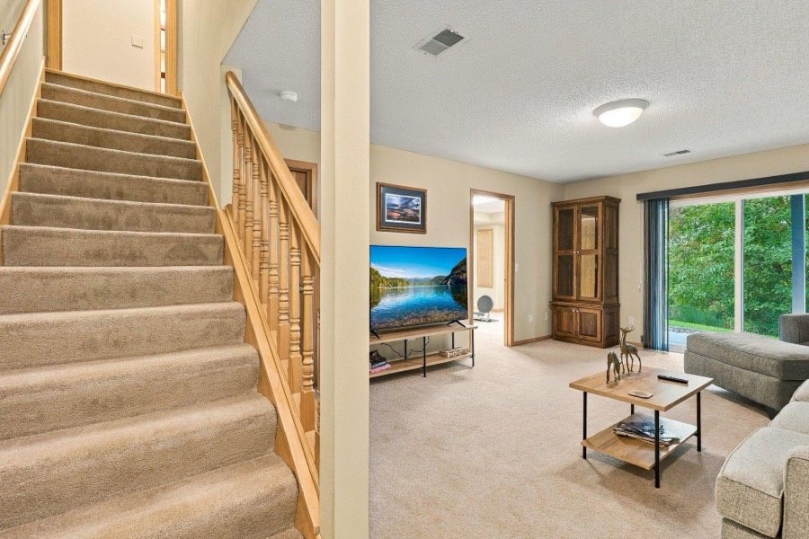 15567 Brookside Lane NW, Prior Lake, MN photo 40