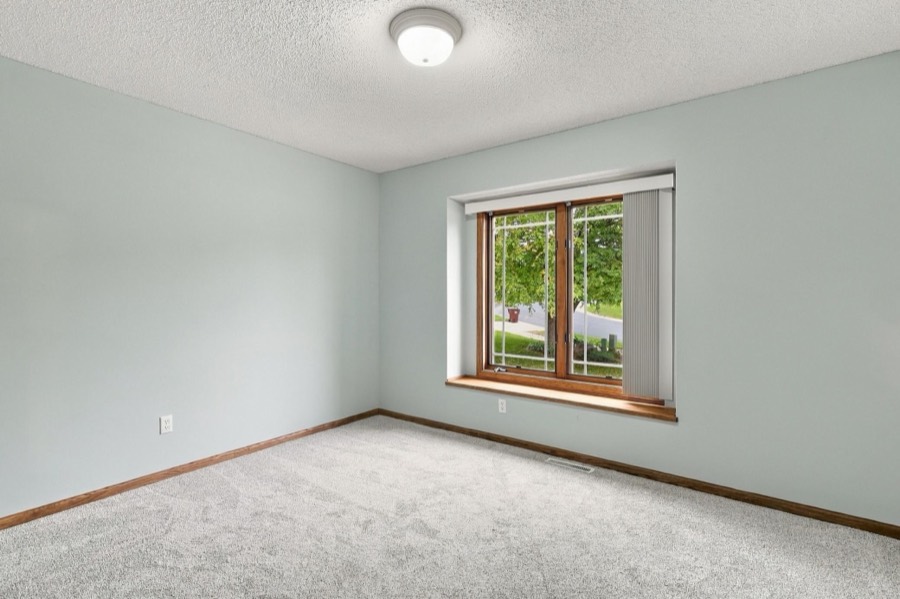 14159 Bluebird Trail NE, Prior Lake, MN photo 18