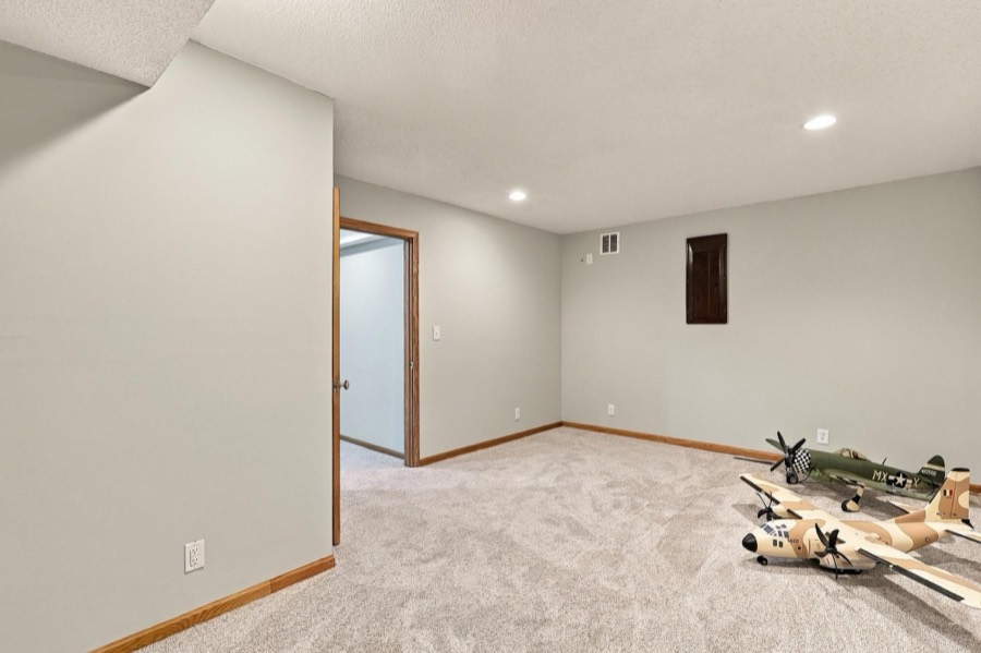 14159 Bluebird Trail NE, Prior Lake, MN photo 33