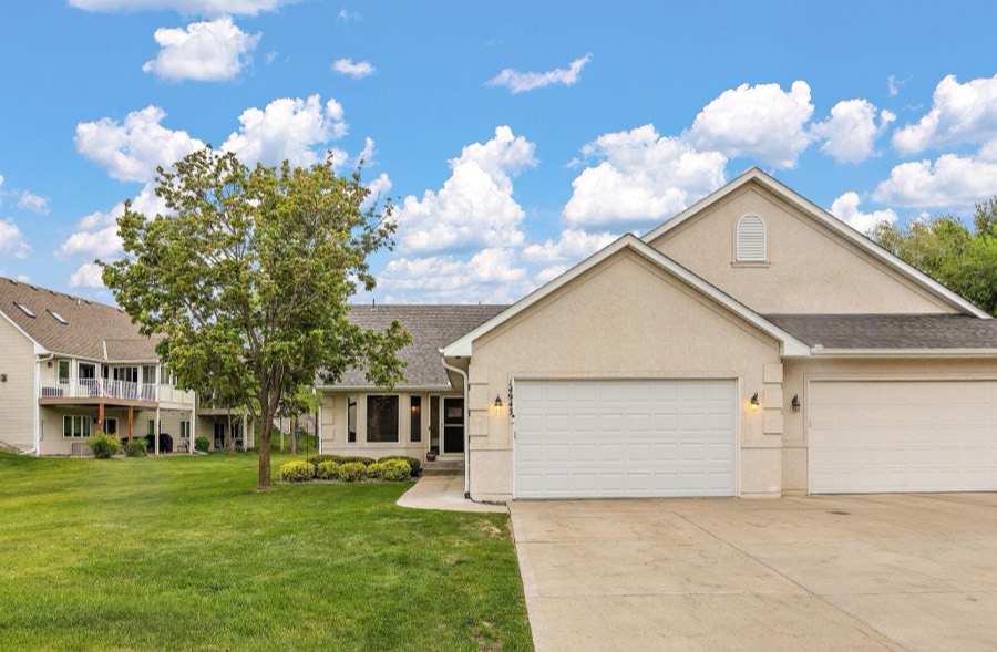 14943 Hillside Circle NW, Prior Lake, MN