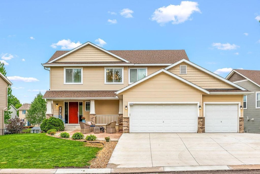 16268 Tahinka Court NW, Prior Lake, MN