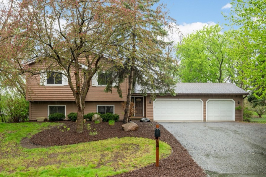 16690 Willow Lane SW, Prior Lake, MN