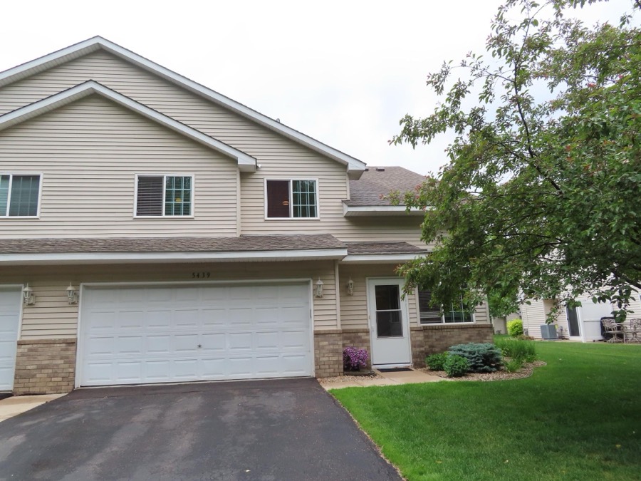 5439 Fawn Court SE, Prior Lake, MN