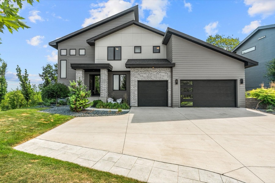 14029 Mckenna Road NW, Prior Lake, MN