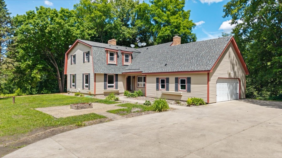 13995 Hidden Lake Trail NE, Prior Lake, MN