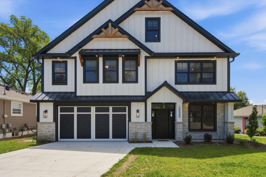2523 Spring Lake Road SW, Prior Lake, MN