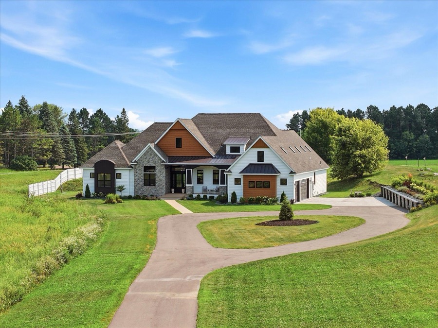 6783 Broadview Drive, Prior Lake, MN