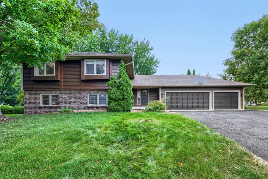 5611 Maves Trail SE, Prior Lake, MN