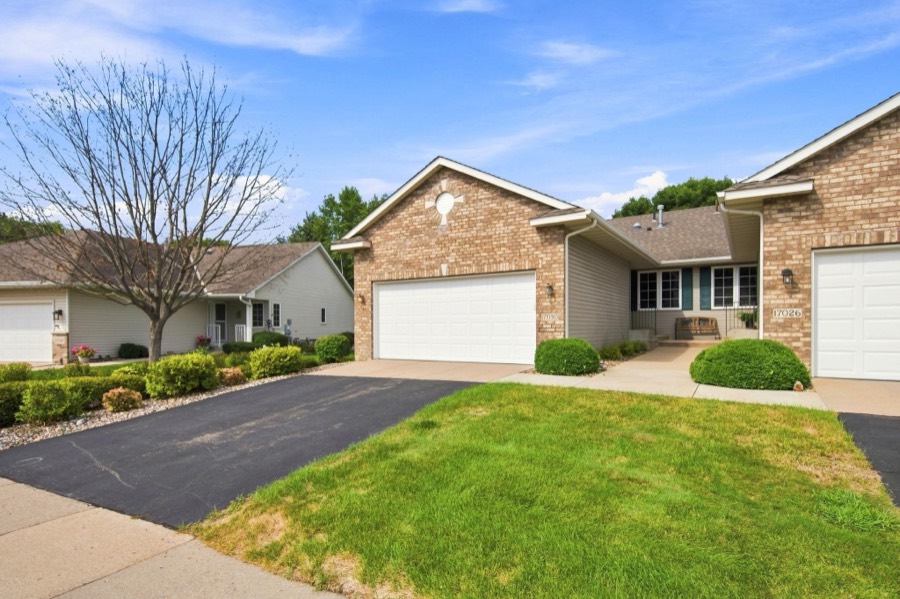 17030 Pheasant Meadow Lane SW, Prior Lake, MN
