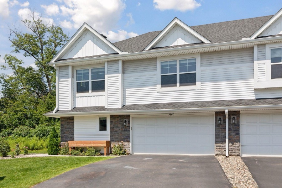 5840 Moonlight Way NE, Prior Lake, MN
