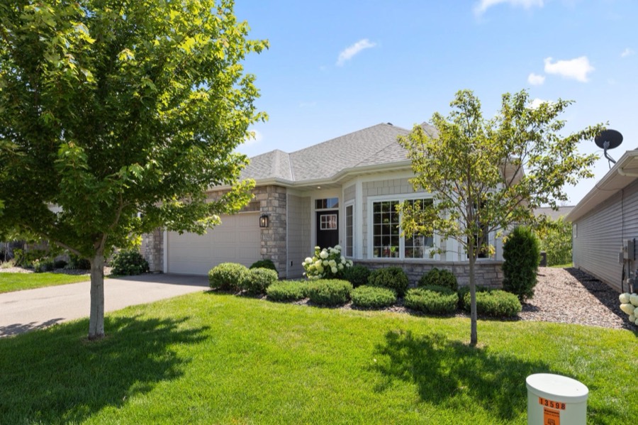 13598 Crownline Drive NE, Prior Lake, MN
