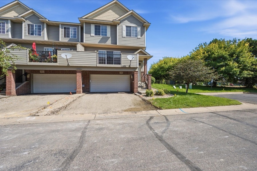 14165 Wilds Path NW, Prior Lake, MN