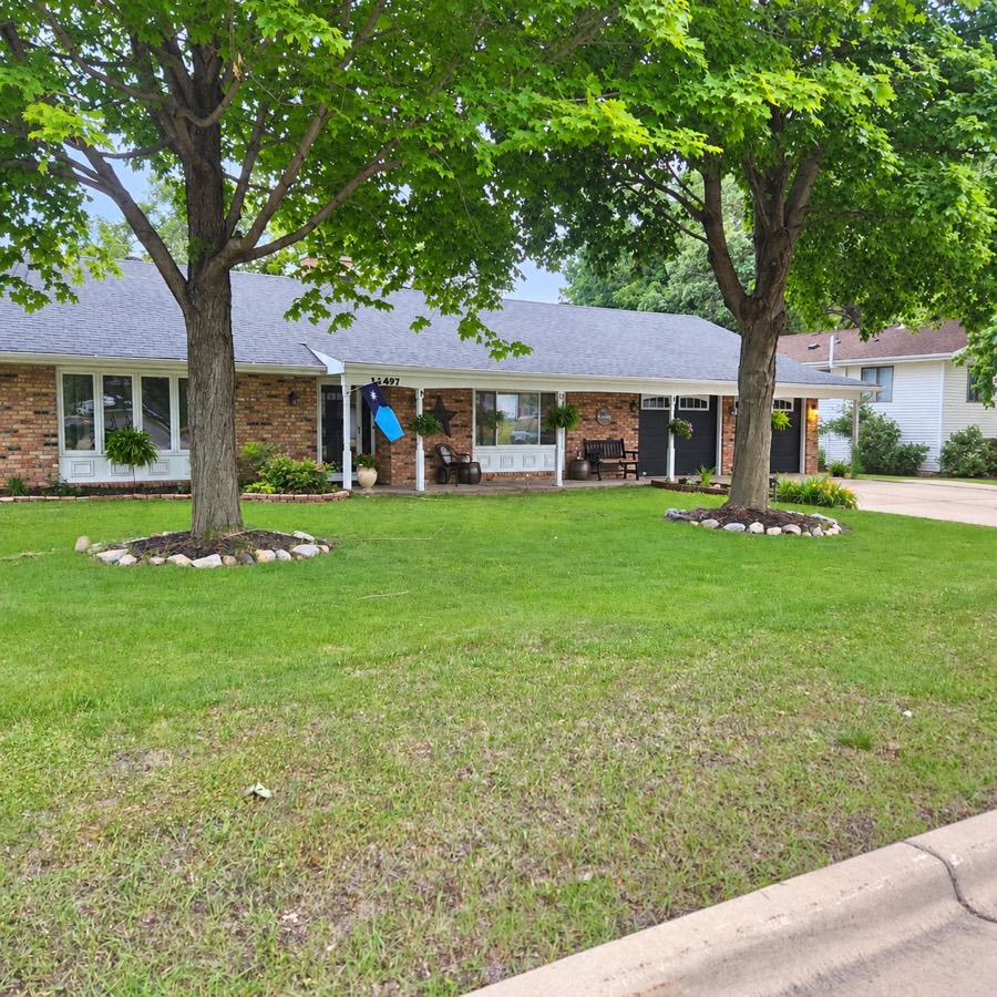 16497 Franklin Trail SE, Prior Lake, MN